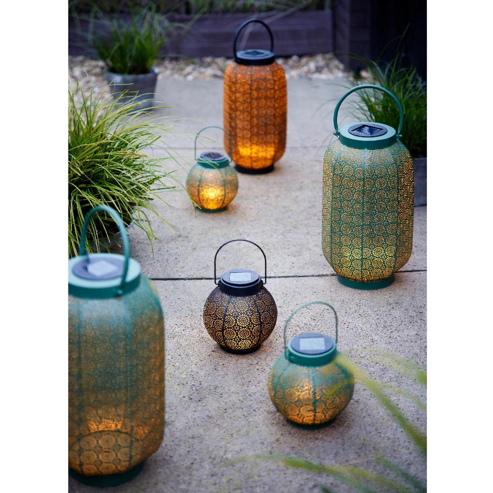 Lumineo Solar Lantaarn - LED - D20 X H36cm - Zwart/Goud - Afbeelding 3